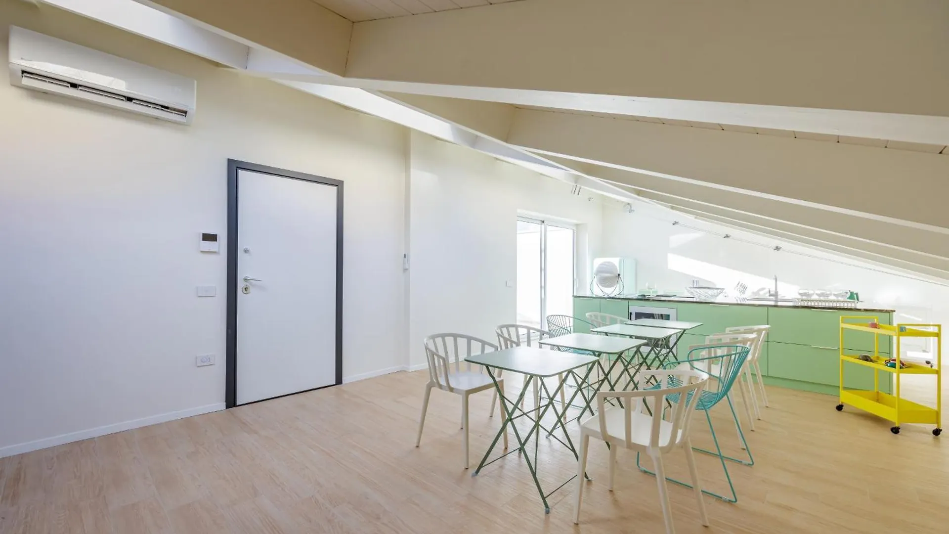 Napoli White Apartment By Wonderful Italy Italy